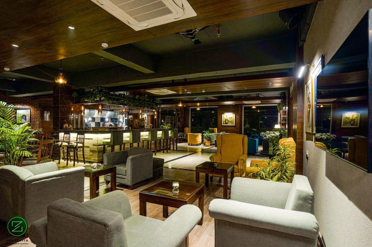 The Zenith - A Boutique Hotel By Hot Millions Mohali Bagian luar foto